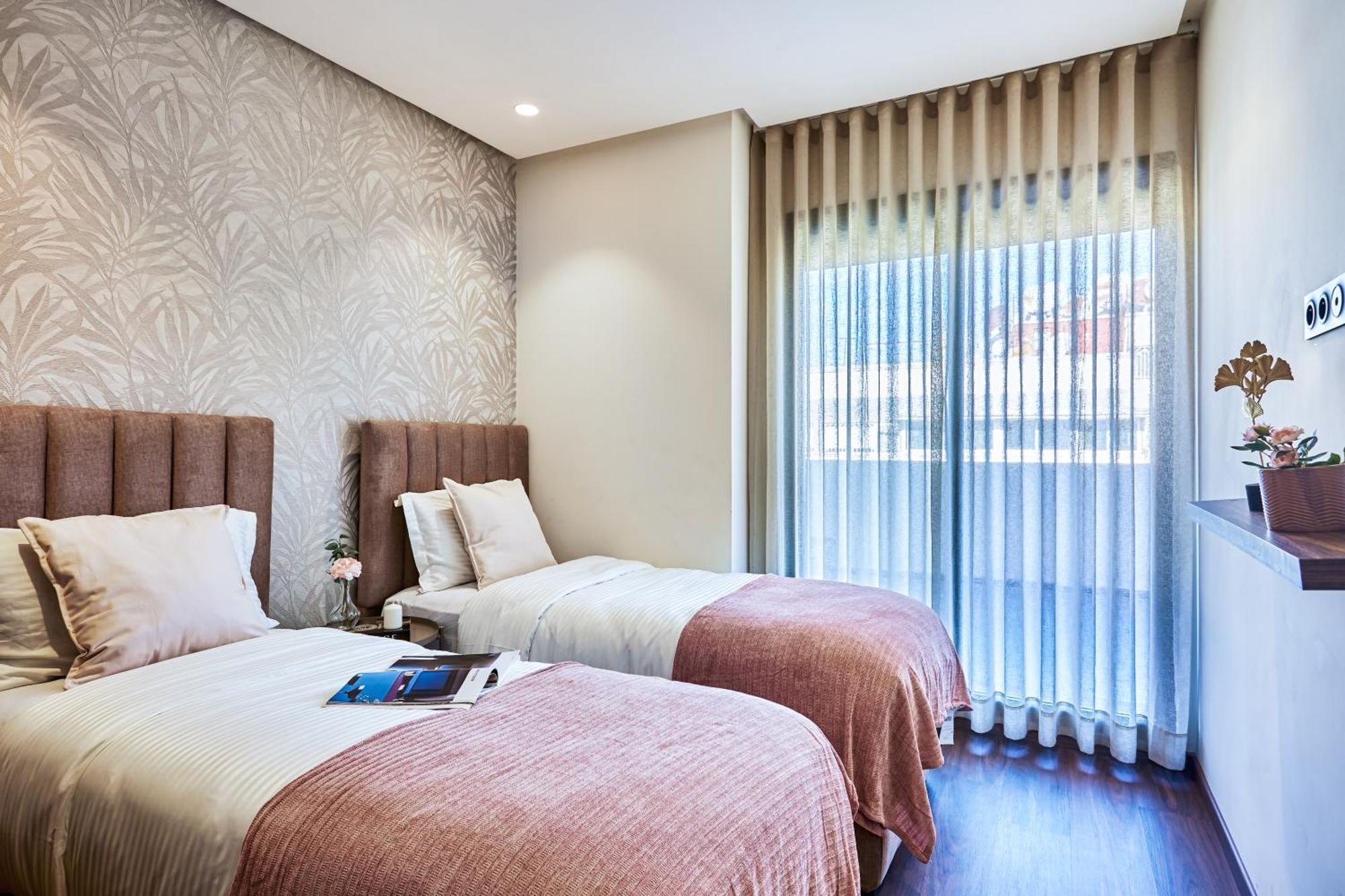 Ferienwohnung Sleek And Modern 2-Bed Unit In Downtown Casa Casablanca Exterior foto