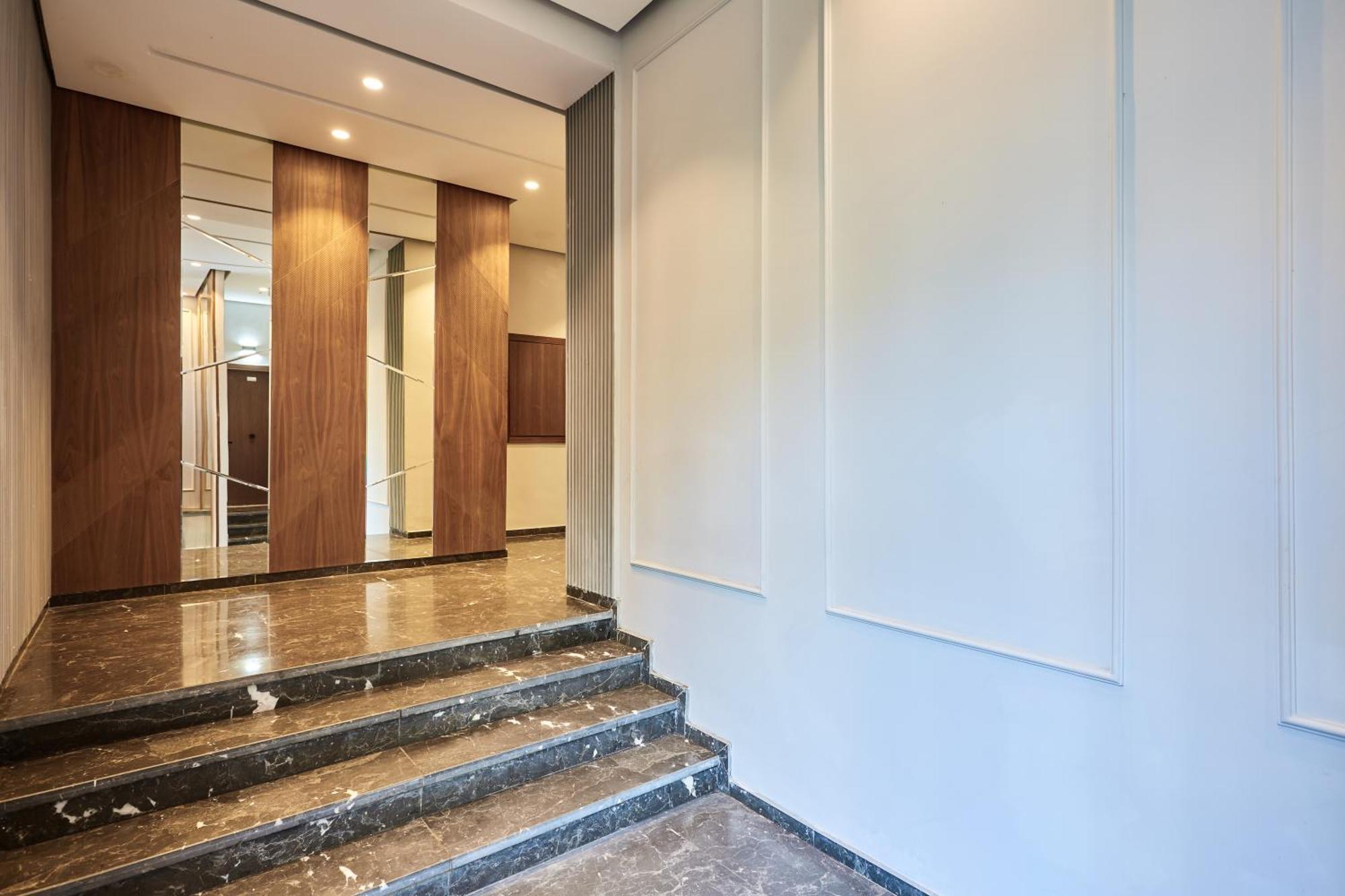 Ferienwohnung Sleek And Modern 2-Bed Unit In Downtown Casa Casablanca Exterior foto